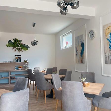 Apartments And Rooms Smile Mostar Ngoại thất bức ảnh