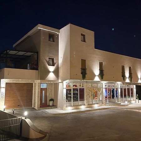 Apartments And Rooms Smile Mostar Ngoại thất bức ảnh