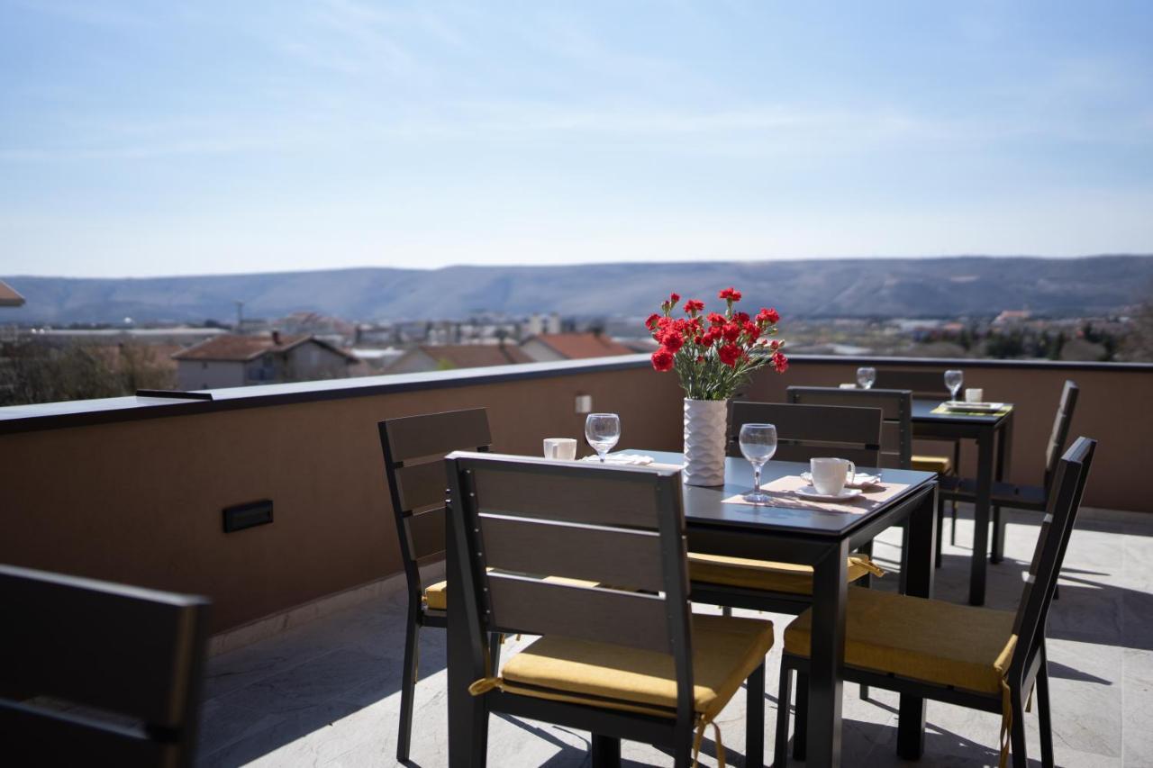 Apartments And Rooms Smile Mostar Ngoại thất bức ảnh