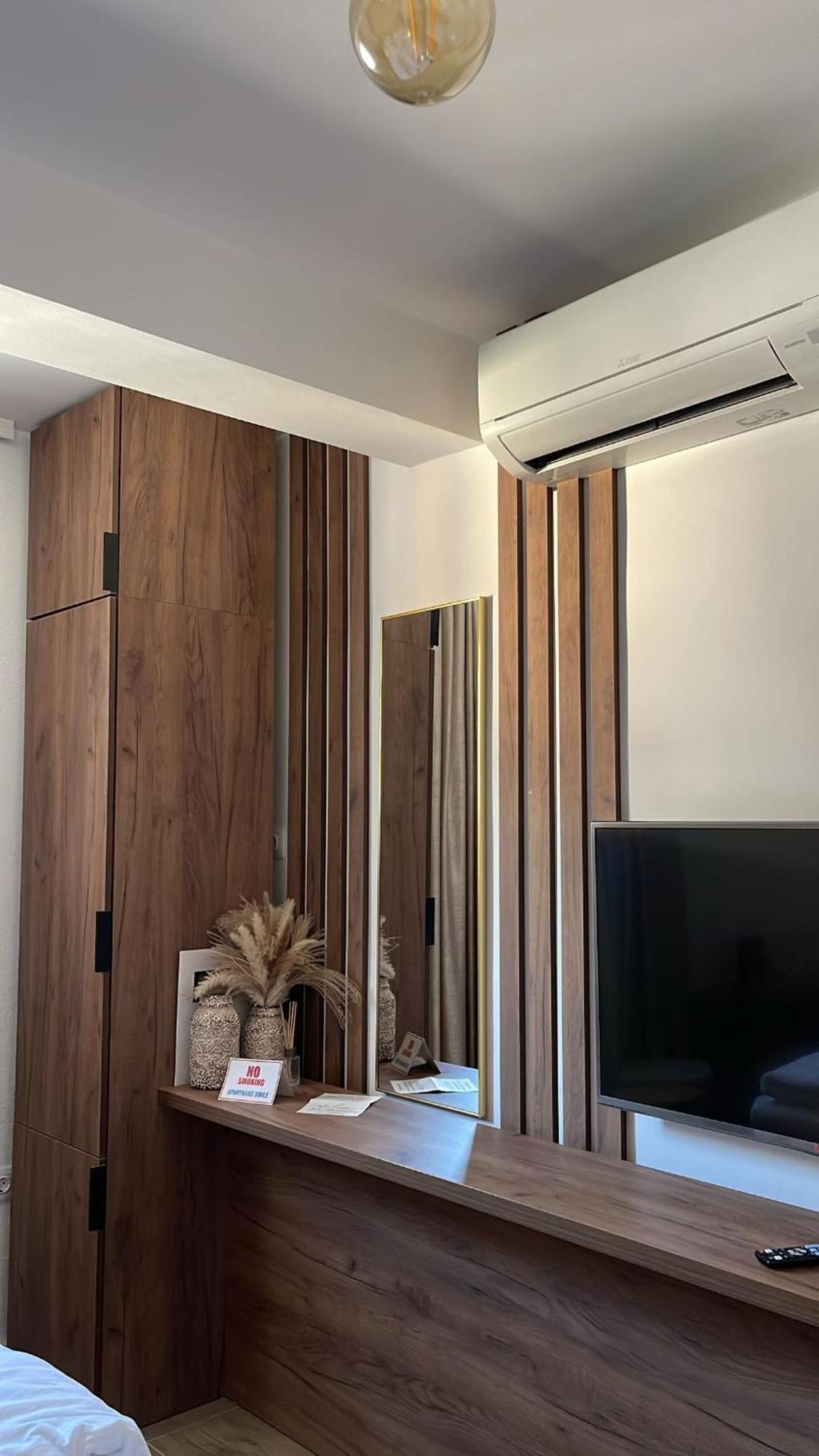 Apartments And Rooms Smile Mostar Ngoại thất bức ảnh